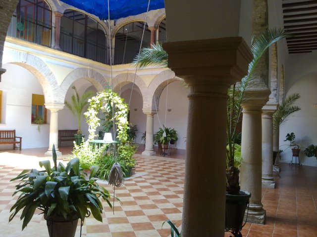 Patio-Hopital S.Juan de Dios-2011 (2)